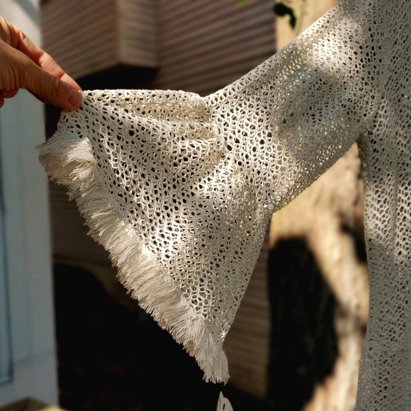 Elegant Cover-Up Resort-Ready Dress - Picture 3 of 4